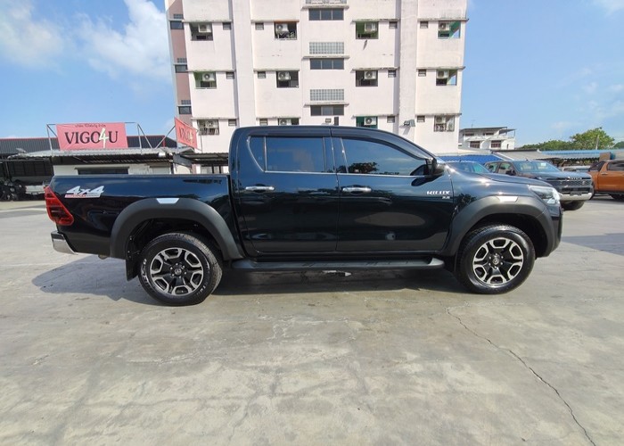 Used 6
                    TOYOTA
                     for Sale Image