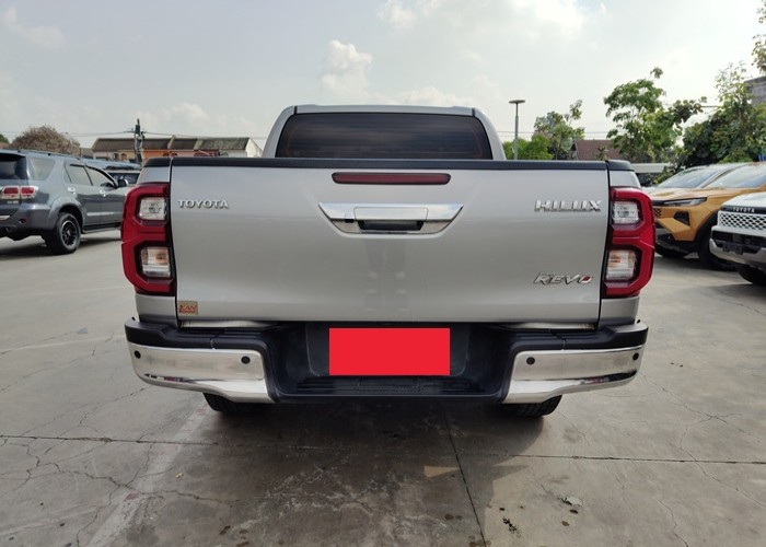 Used 8
                    TOYOTA
                     for Sale Image