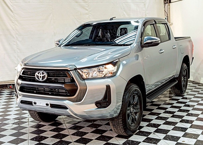 Used 4
                    TOYOTA
                     for Sale Image