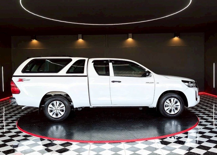 Used 11
                    TOYOTA
                     for Sale Image