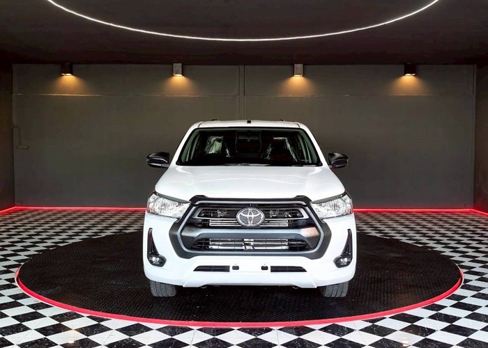Used 11
                    TOYOTA
                     for Sale Image