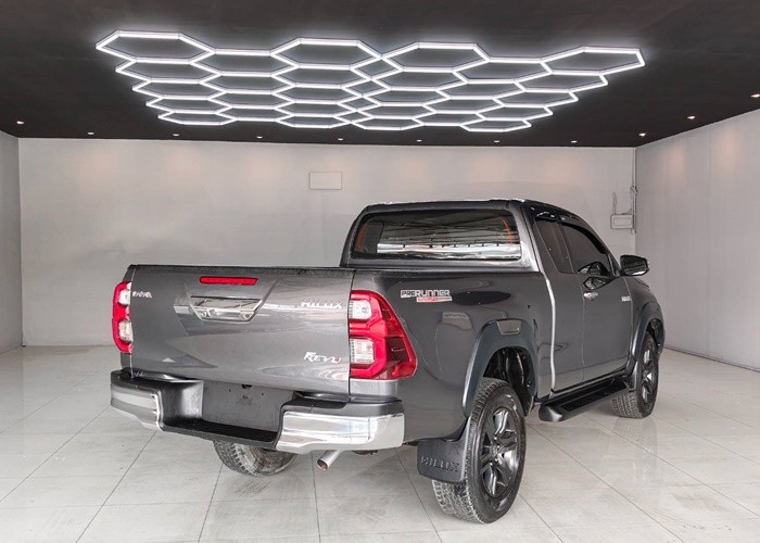 Used 5
                    TOYOTA
                     for Sale Image