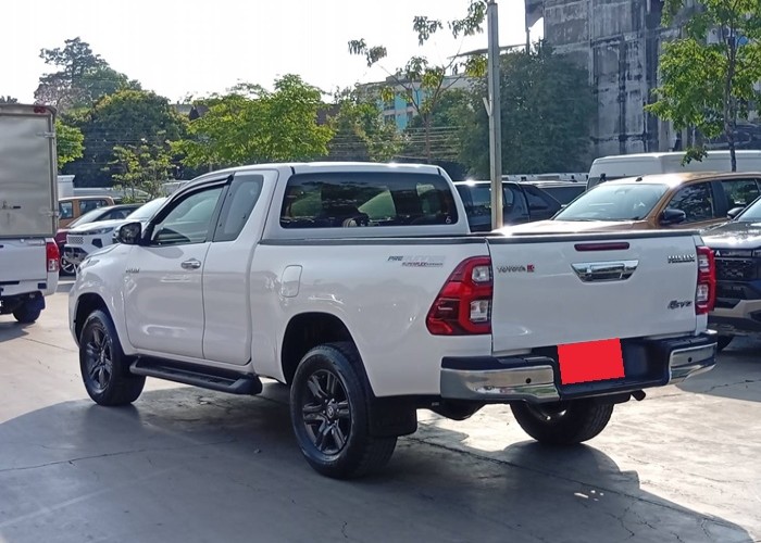 Used 5
                    TOYOTA
                     for Sale Image