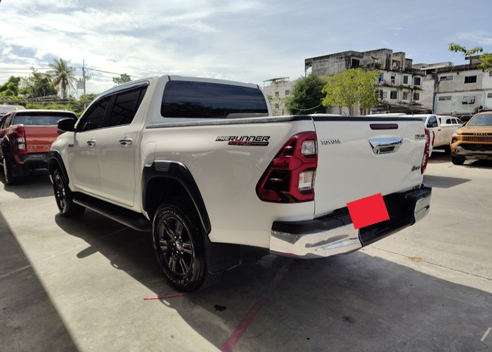 Used 10
                    TOYOTA
                     for Sale Image