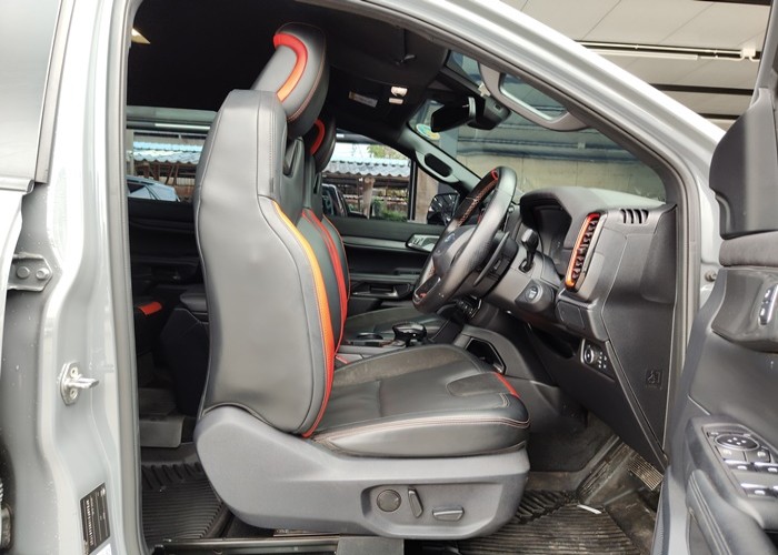 Used 8
                    FORD
                     for Sale Image