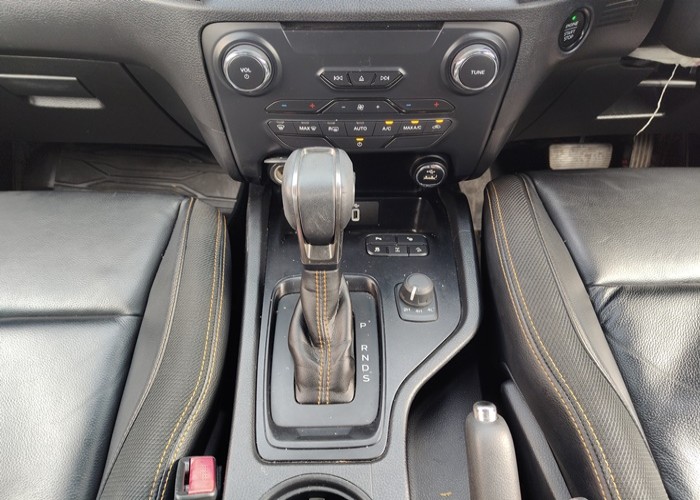 Used 6
                    FORD
                     for Sale Image