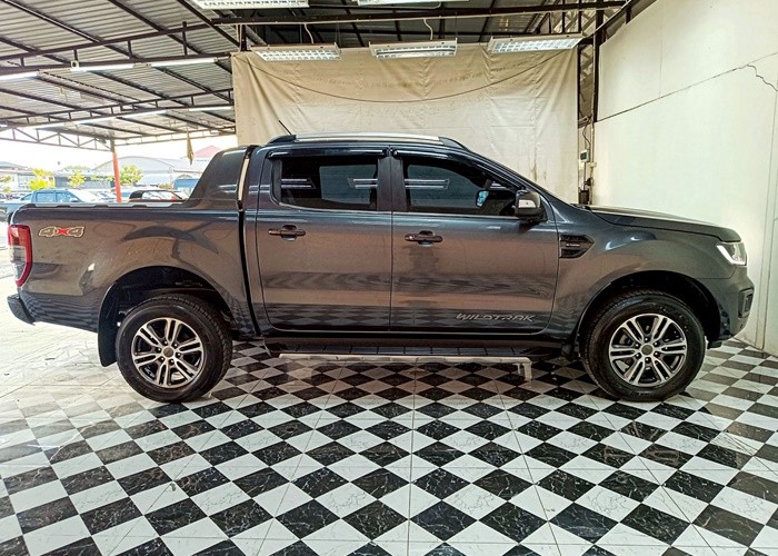 Used 6
                    FORD
                     for Sale Image