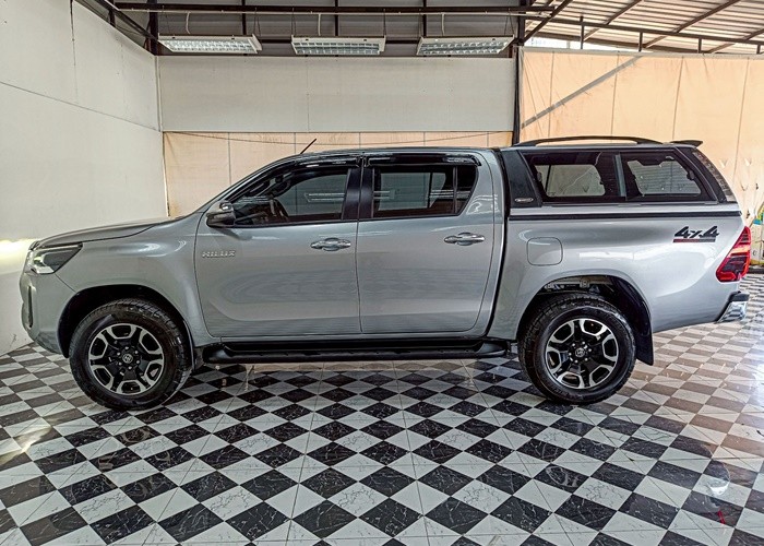 Used 11
                    TOYOTA
                     for Sale Image