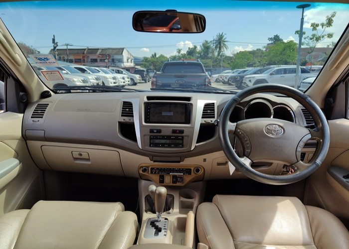 Used 5
                    TOYOTA
                     for Sale Image