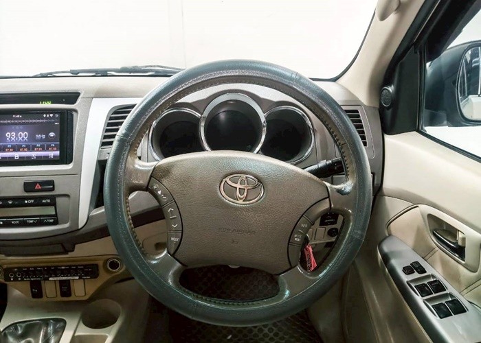 Used 5
                    TOYOTA
                     for Sale Image