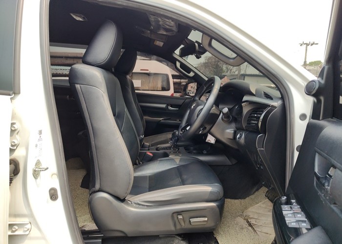 Used 9
                    TOYOTA
                     for Sale Image