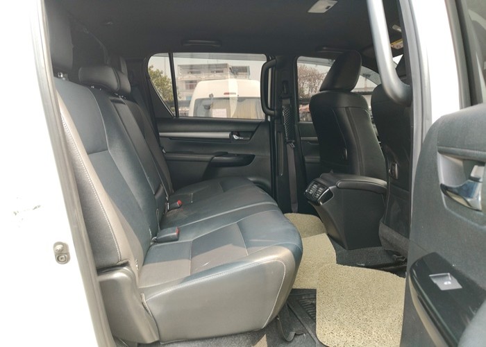 Used 9
                    TOYOTA
                     for Sale Image