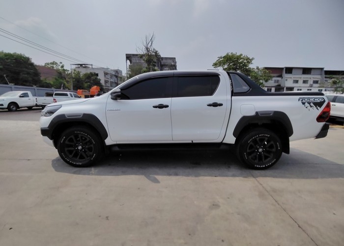 Used 9
                    TOYOTA
                     for Sale Image