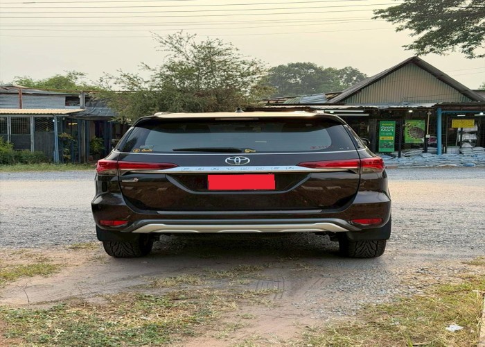 Used 10
                    TOYOTA
                     for Sale Image