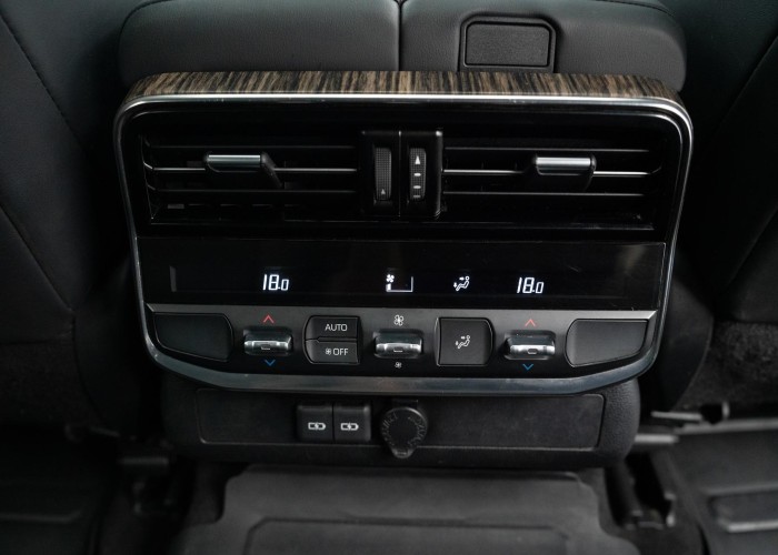 Used 12
                    TOYOTA
                     for Sale Image