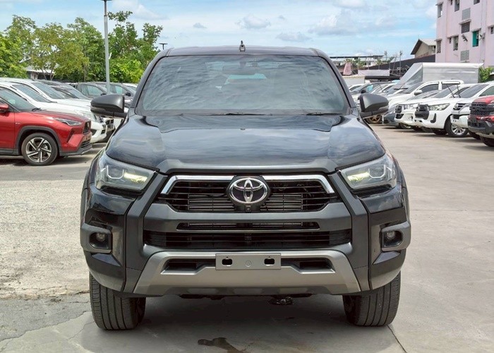 Used 3
                    TOYOTA
                     for Sale Image