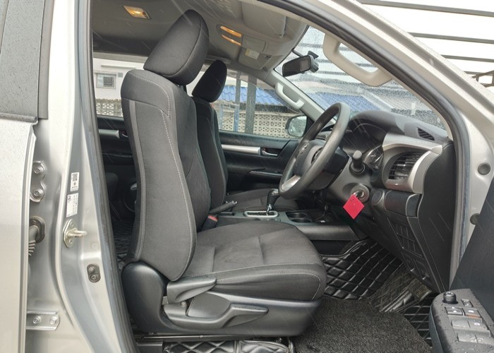Used 9
                    TOYOTA
                     for Sale Image