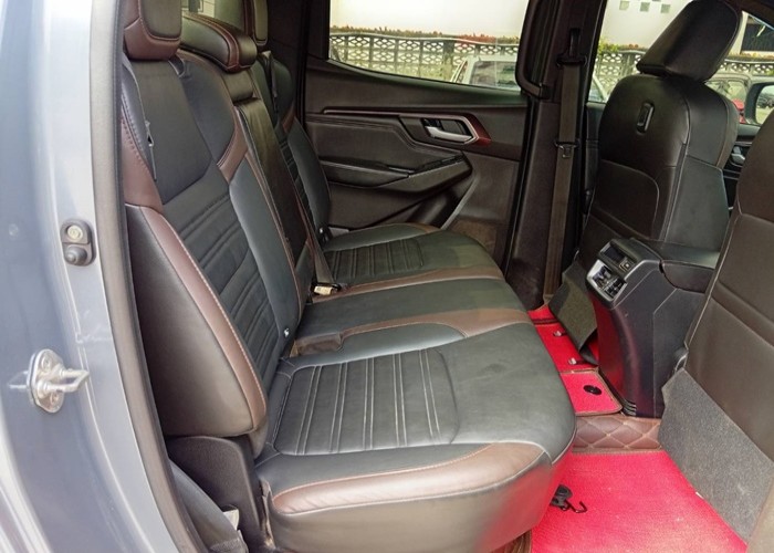 Used 1
                    ISUZU
                     for Sale Image