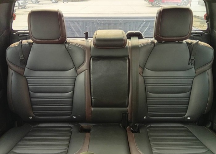 Used 1
                    ISUZU
                     for Sale Image