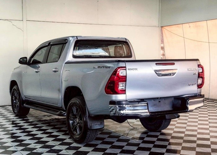 Used 9
                    TOYOTA
                     for Sale Image