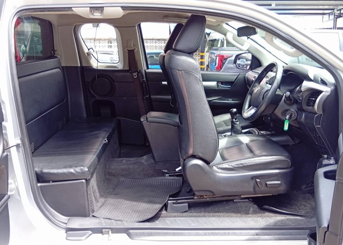Used 6
                    TOYOTA
                     for Sale Image