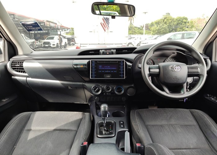 Used 5
                    TOYOTA
                     for Sale Image