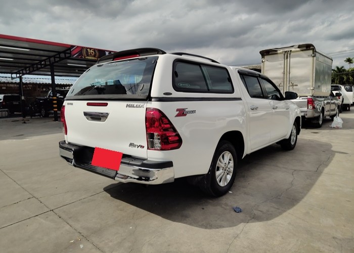 Used 5
                    TOYOTA
                     for Sale Image
