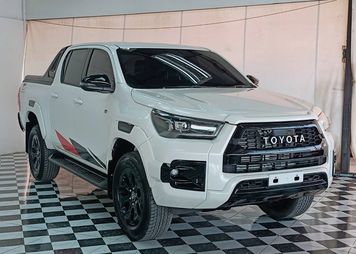 Used 7
                    TOYOTA
                     for Sale Image