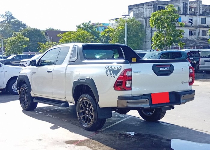 Used 8
                    TOYOTA
                     for Sale Image