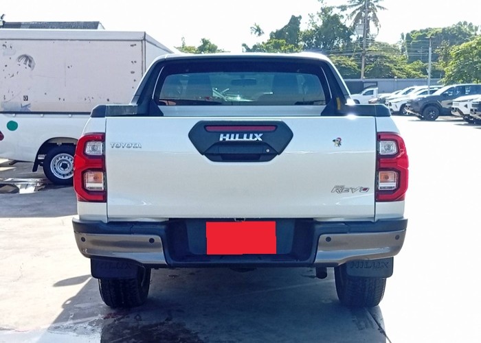 Used 8
                    TOYOTA
                     for Sale Image