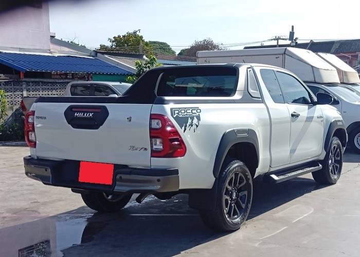 Used 8
                    TOYOTA
                     for Sale Image