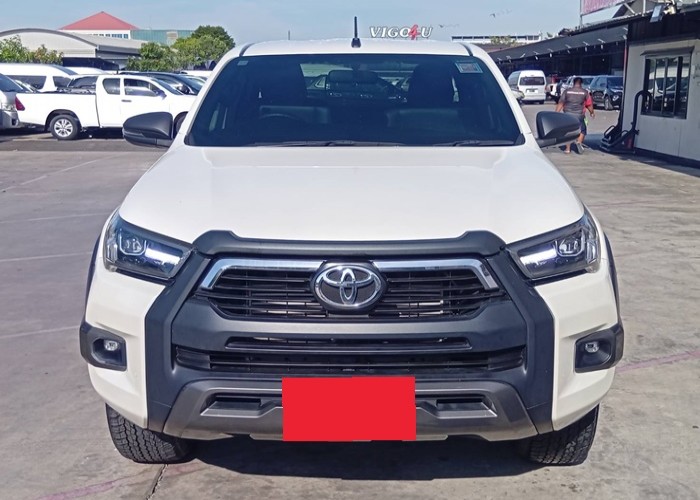 Used 8
                    TOYOTA
                     for Sale Image