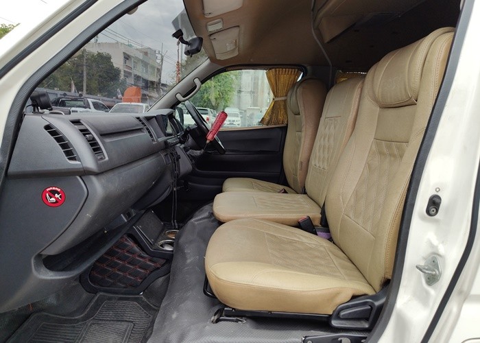 Used 9
                    TOYOTA
                     for Sale Image
