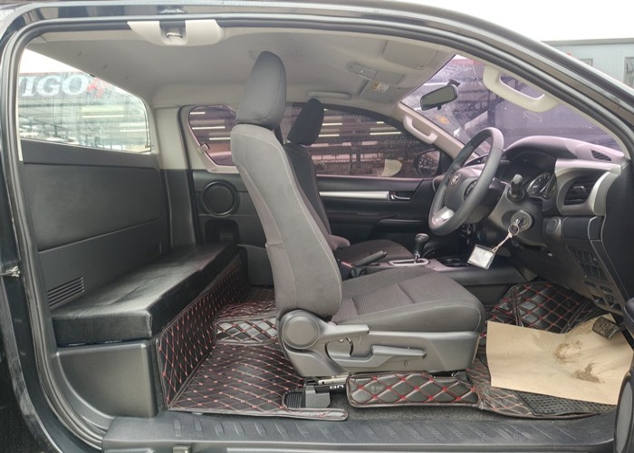 Used 6
                    TOYOTA
                     for Sale Image
