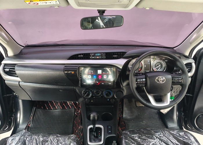 Used 6
                    TOYOTA
                     for Sale Image