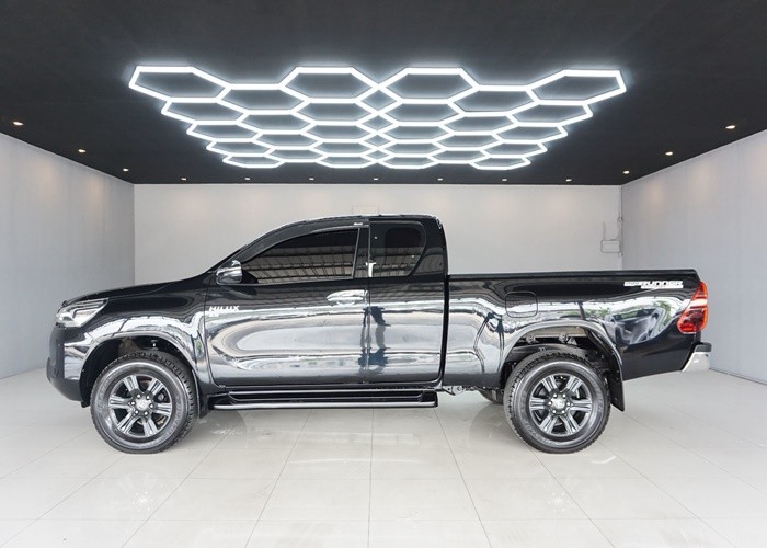 Used 6
                    TOYOTA
                     for Sale Image