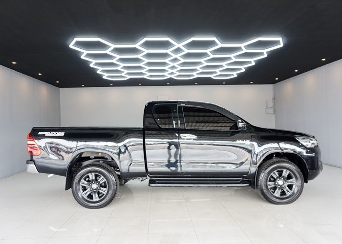 Used 6
                    TOYOTA
                     for Sale Image