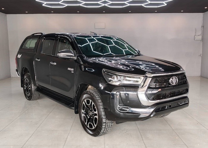 Used 8
                    TOYOTA
                     for Sale Image