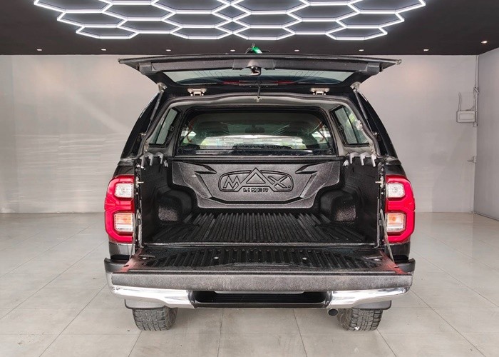 Used 8
                    TOYOTA
                     for Sale Image