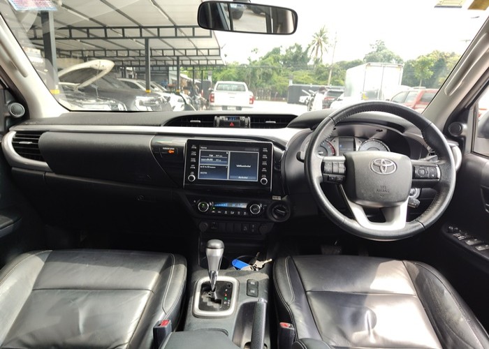 Used 7
                    TOYOTA
                     for Sale Image