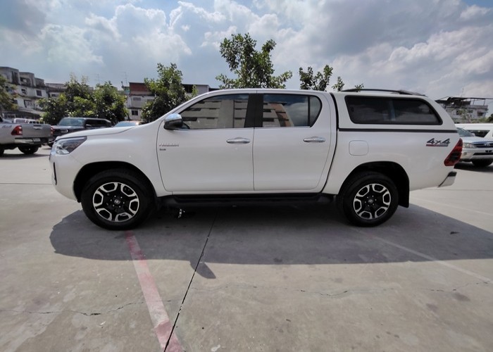 Used 7
                    TOYOTA
                     for Sale Image