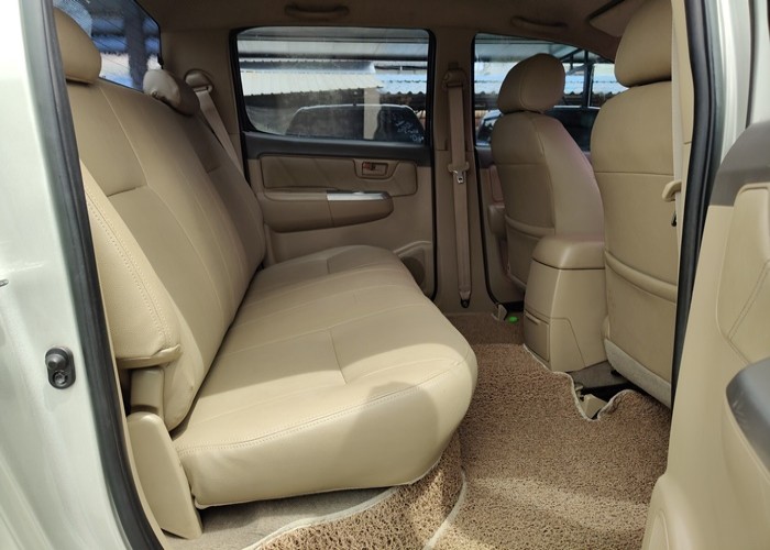 Used 8
                    TOYOTA
                     for Sale Image