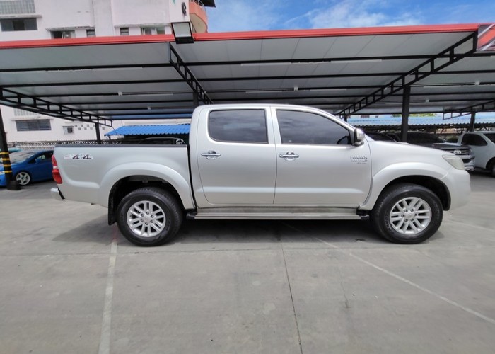 Used 8
                    TOYOTA
                     for Sale Image