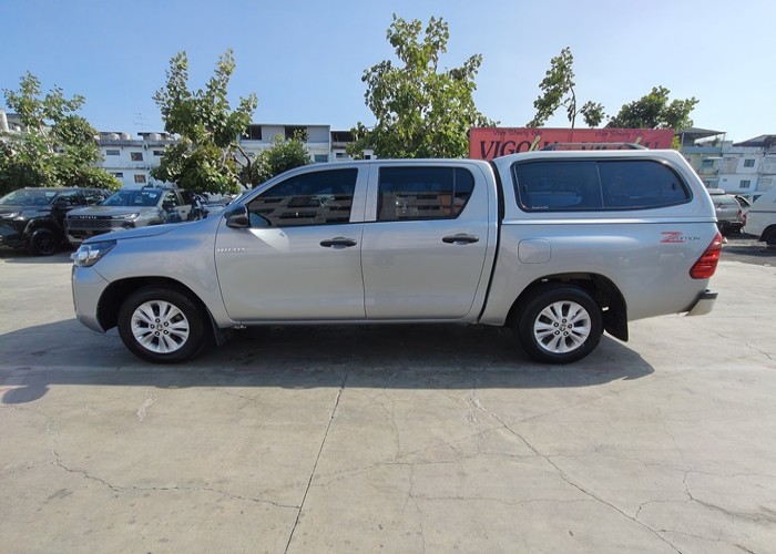 Used 11
                    TOYOTA
                     for Sale Image