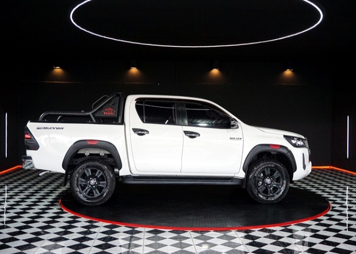 Used 8
                    TOYOTA
                     for Sale Image
