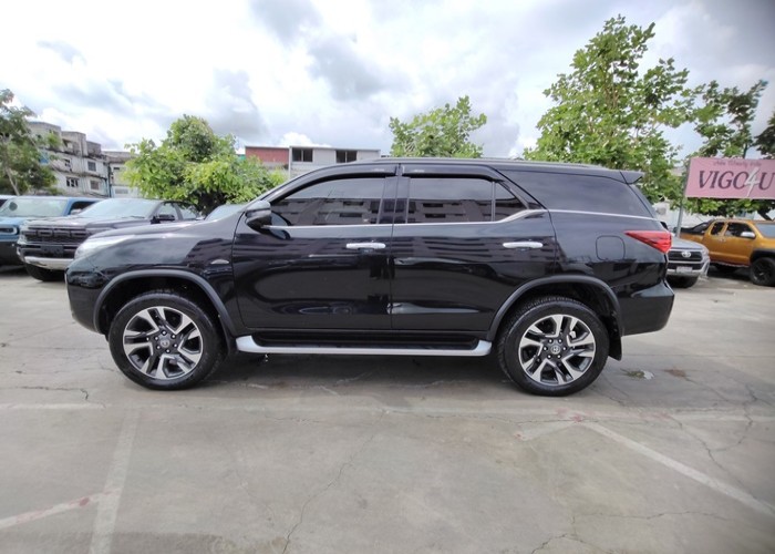 Used 8
                    TOYOTA
                     for Sale Image