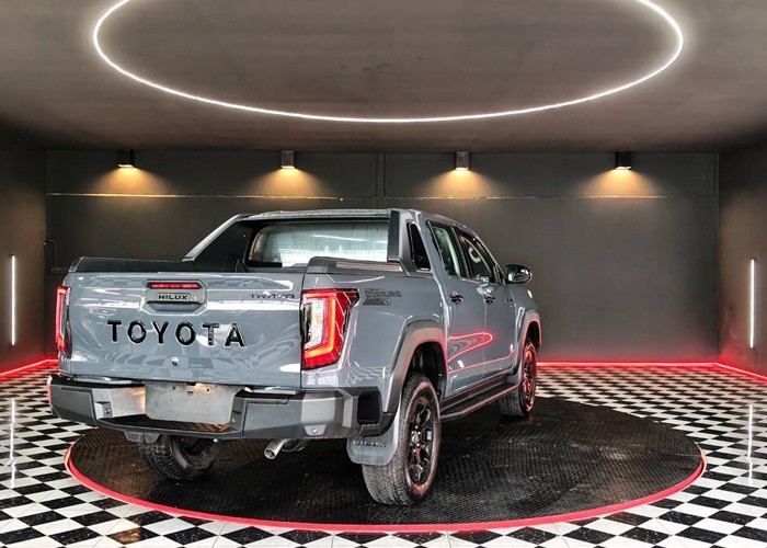 Used 5
                    TOYOTA
                     for Sale Image