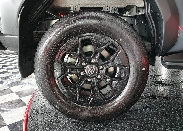 Used 5
                    TOYOTA
                     for Sale Image