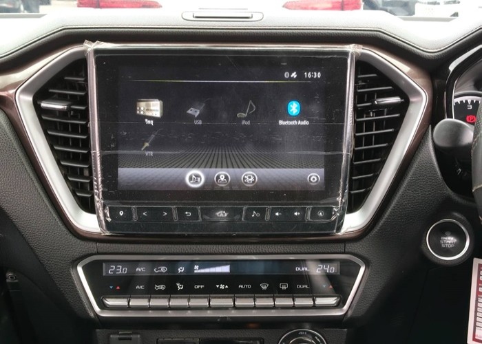 Used 8
                    ISUZU
                     for Sale Image