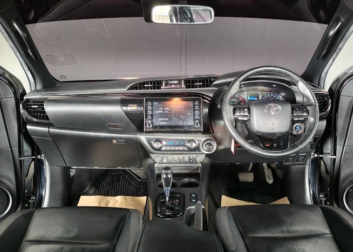 Used 8
                    TOYOTA
                     for Sale Image
